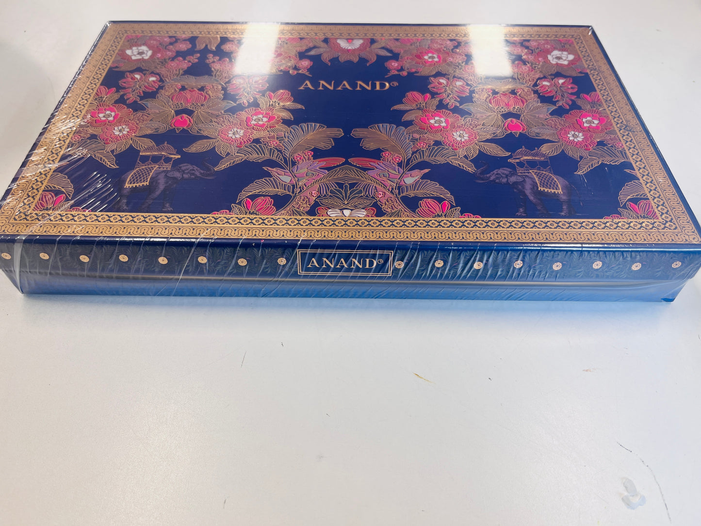 Price reduced - Anand Sweet Box 1Kg ( beautiful packaging)